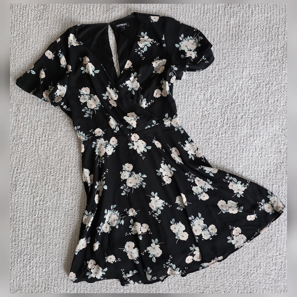 Express Black Floral Dress